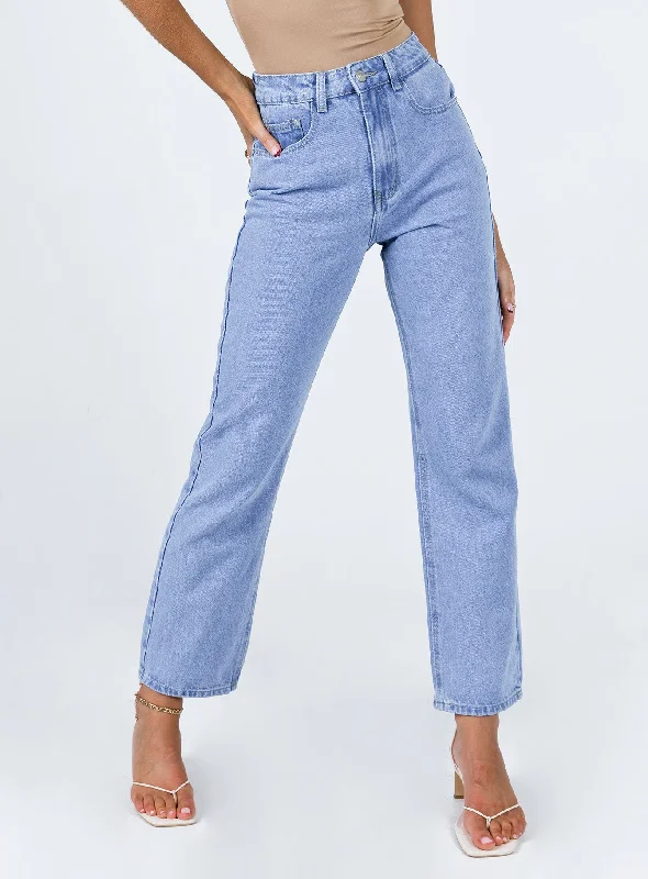 Munich Straight Leg Denim Jeans Fashion Deal