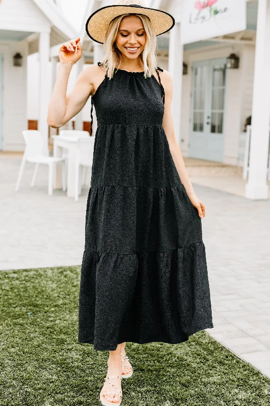 Living The Dream Black Tiered Maxi Dress Trend Alert