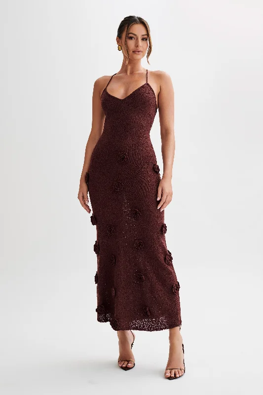 Suki Knit Maxi Dress With Flowers - Plum Charming Silhouette