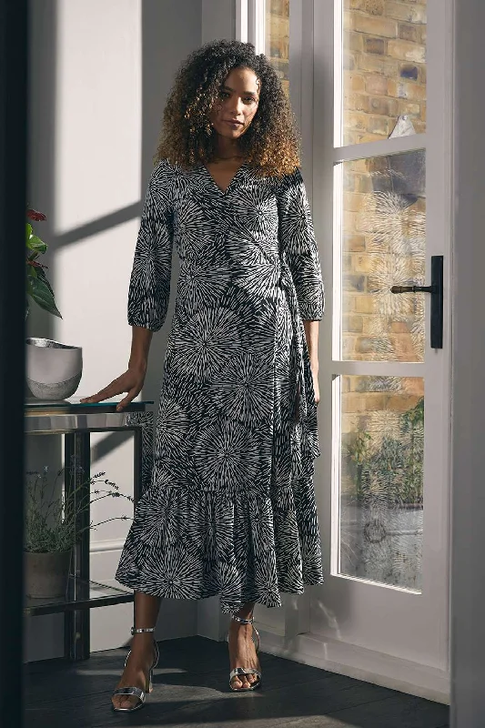 Printed 3/4 Sleeve Midi Wrap Dress Feminine Elegant