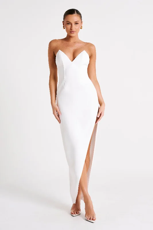 Natasha Pointed Corset Maxi Dress - White Trendy Clothing Sale