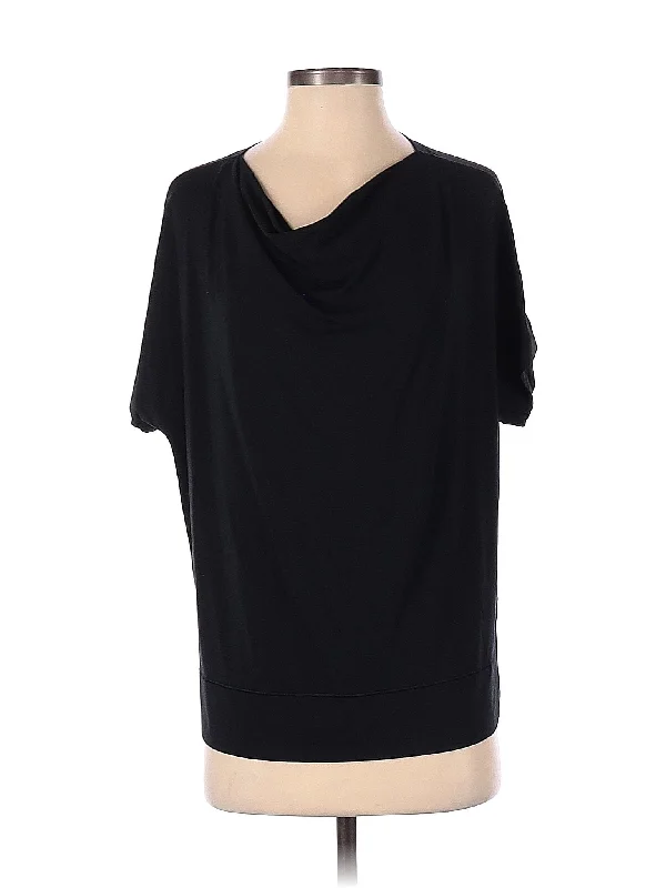 Active T Shirt Fashion Forward Femininity