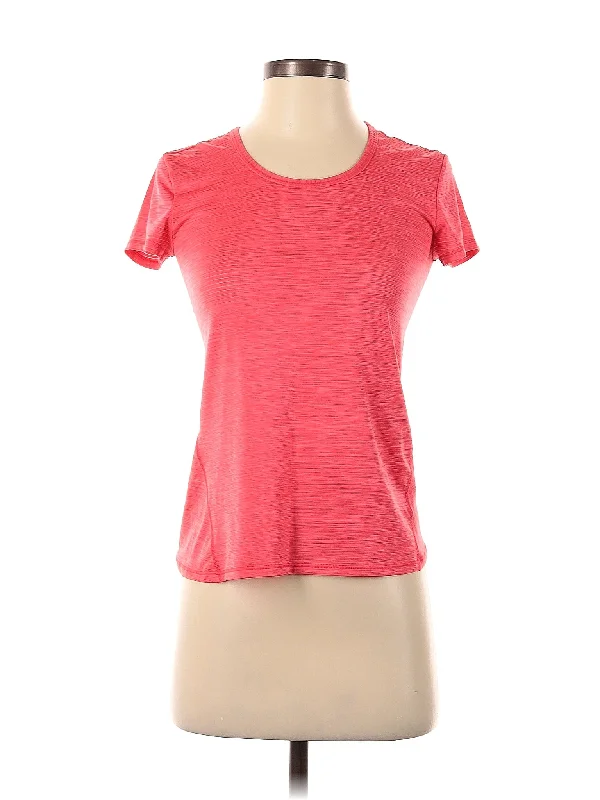 Active T Shirt Elegant Ensemble