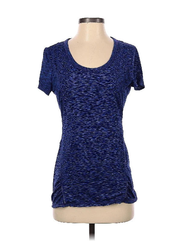 Active T Shirt Fashion Forward Femininity