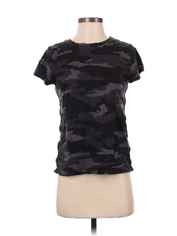 Active T Shirt Spring Wardrobe