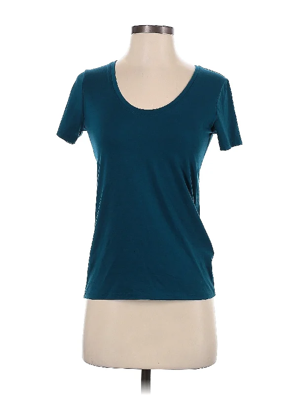 Active T Shirt Luxe Layering