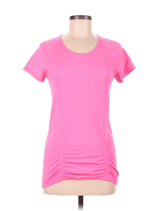 Active T Shirt Spring Wardrobe