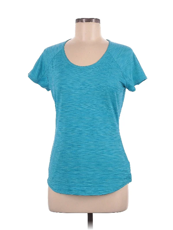 Active T Shirt Feminine Charm