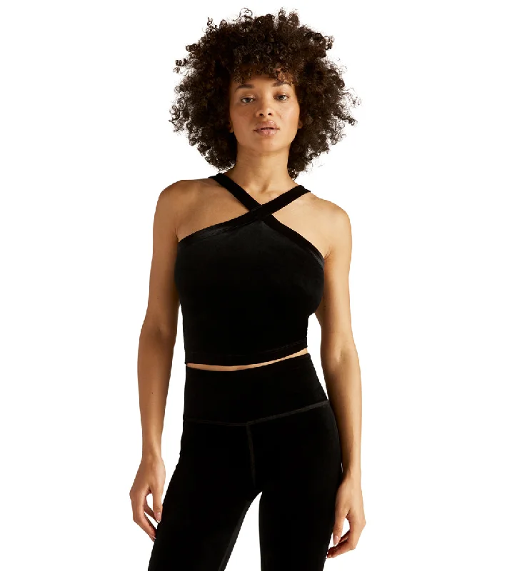 Beyond Yoga Converge Cropped Tank Black Father's Day Deals