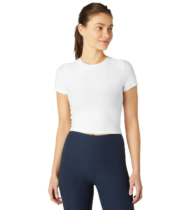 Beyond Yoga Featherweight Peekaboo Cropped Tee Cloud White Special Occasion Wear