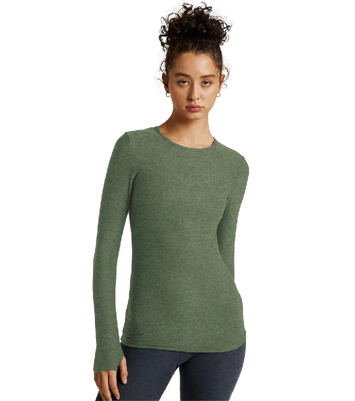 Beyond Yoga Featherweight Spacedye Classic Crew Pullover Moss Green Heather Shop Our Looks