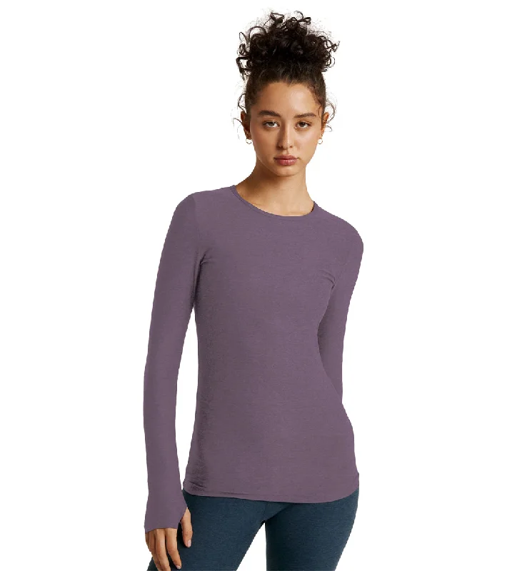 Beyond Yoga Featherweight Spacedye Classic Crew Pullover Purple Haze Heather Luxury Fashion for Women