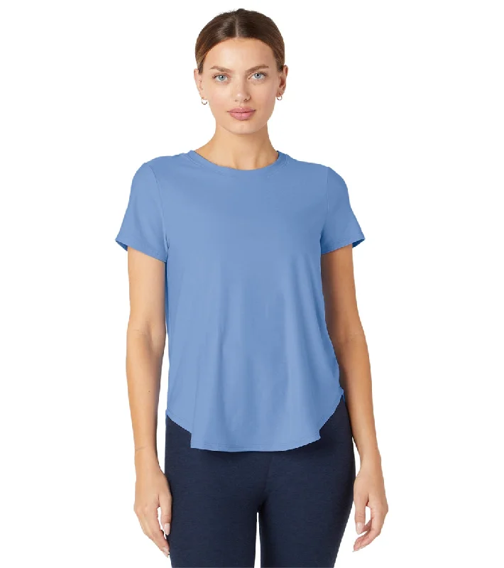 Beyond Yoga Featherweight Spacedye On the Down Low Yoga Tee Flower Blue Heather Casual Yet Stylish Separates