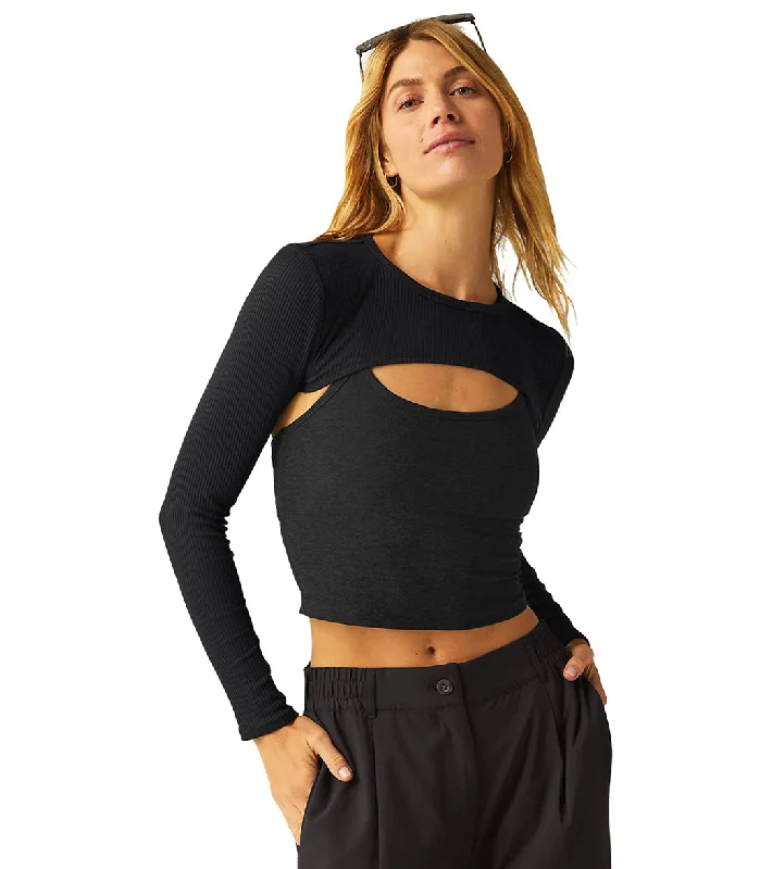 Beyond Yoga Formation Shrug Black Weekend Exclusive