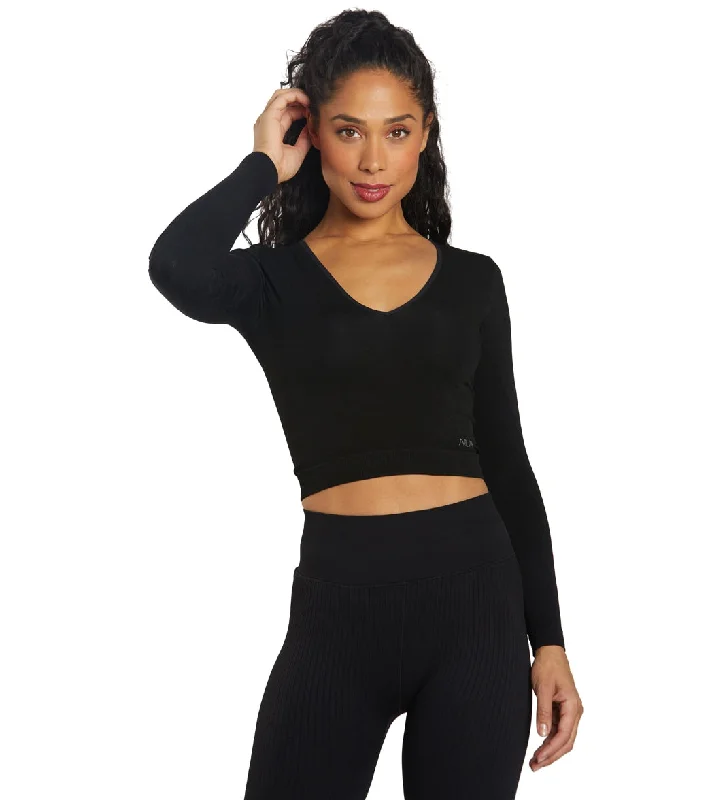 NUX Aleksandra Top Black Classic Appeal