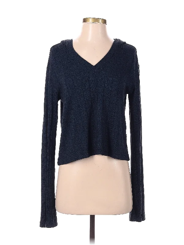 Pullover Sweater Seasonal Trends