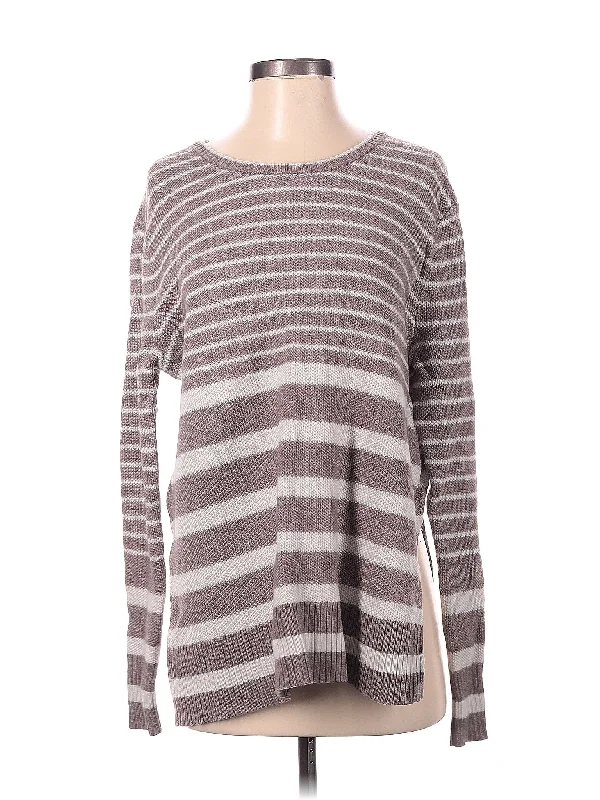 Pullover Sweater Modern Romance