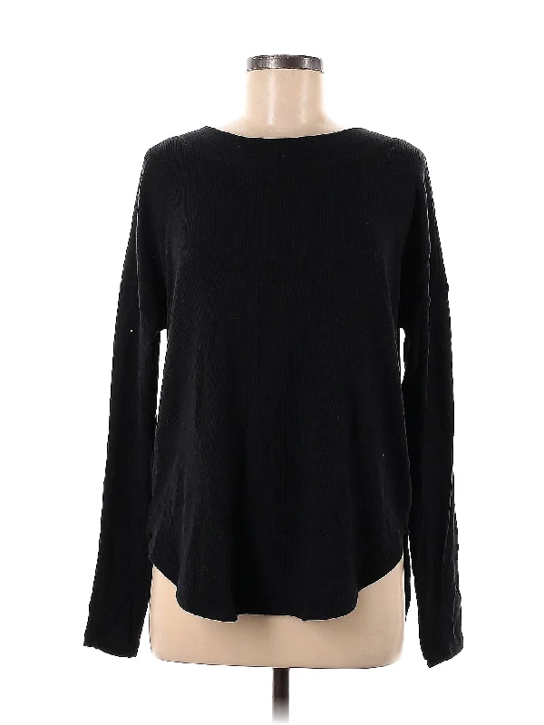 Pullover Sweater Modern Romance