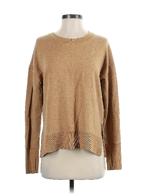 Pullover Sweater Romantic Flair