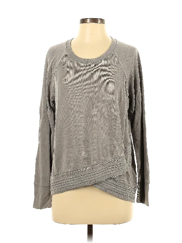 Pullover Sweater Graceful Movement