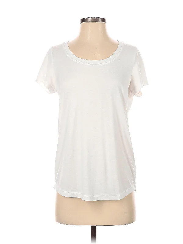 Short Sleeve T Shirt Get The Latest Trends