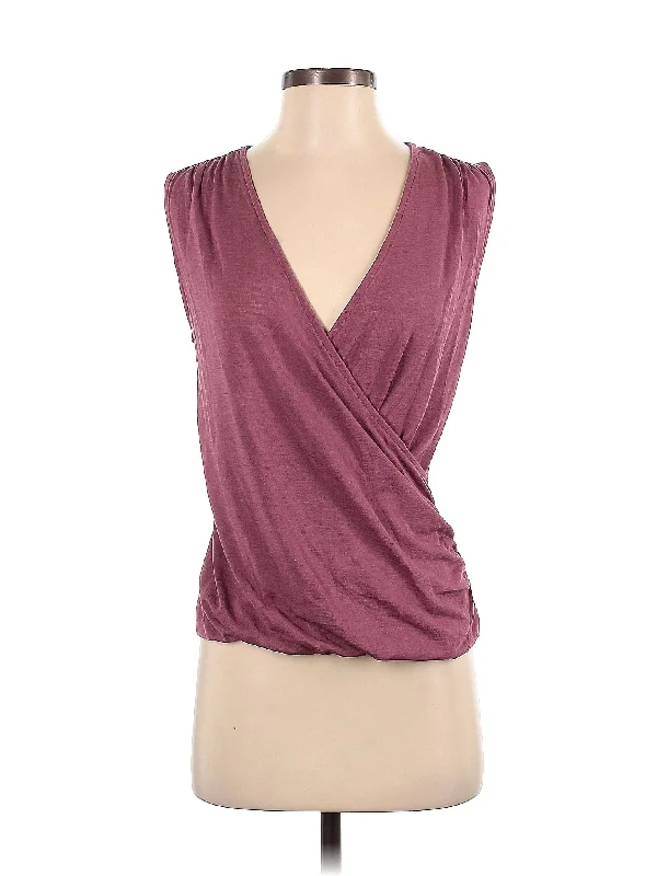 Sleeveless Blouse Modern Glamour