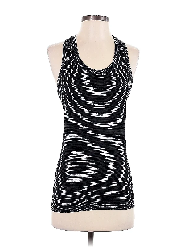 Sleeveless T Shirt Stylish Looks