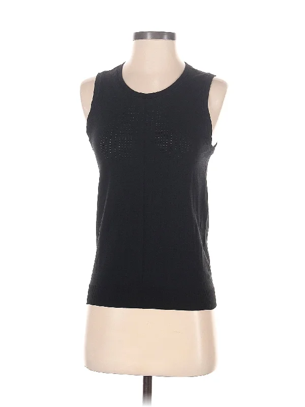 Sleeveless T Shirt Limited Stock, Big Discounts