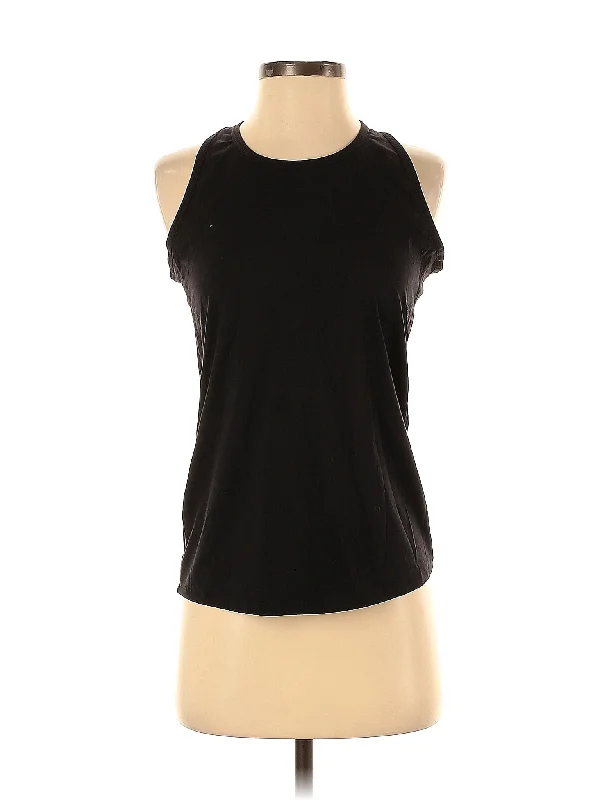 Sleeveless T Shirt Chic Urban Fashion Look