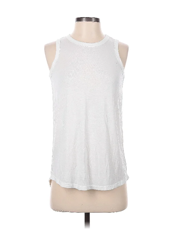 Sleeveless T Shirt Trend Setting Wardrobe