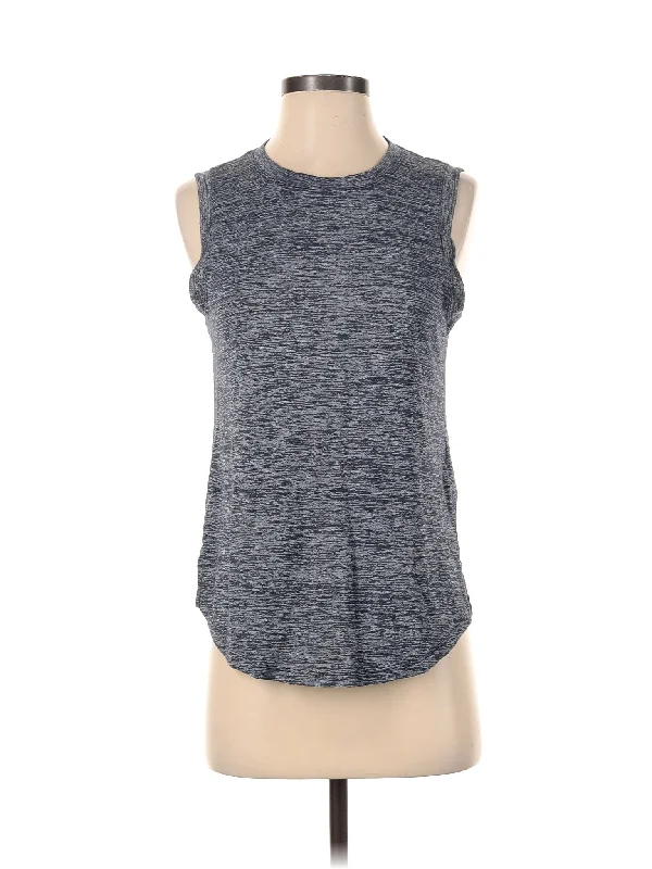 Sleeveless T Shirt Lighten Up With Nordic Styles