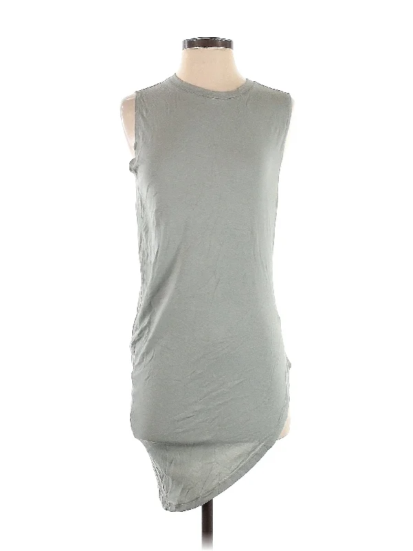 Sleeveless Top Shop Our Looks