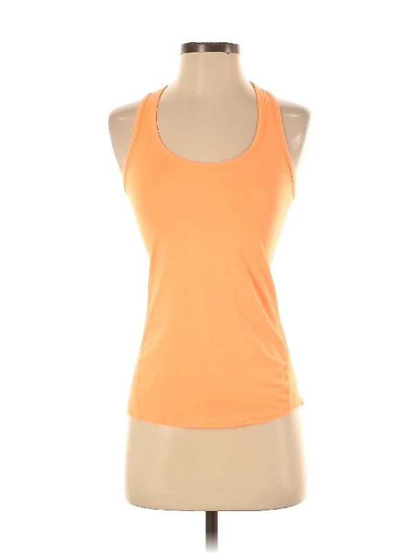 Tank Top Trend Setting Wardrobe