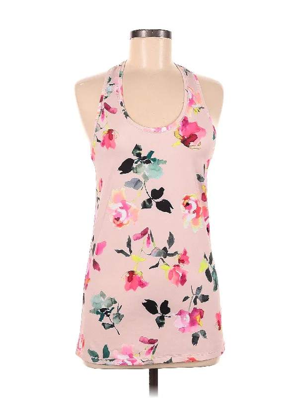 Tank Top Dive Into Trendy Styles