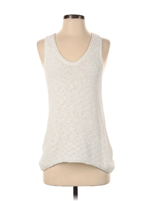 Tank Top Parisian Effortless Chic Style