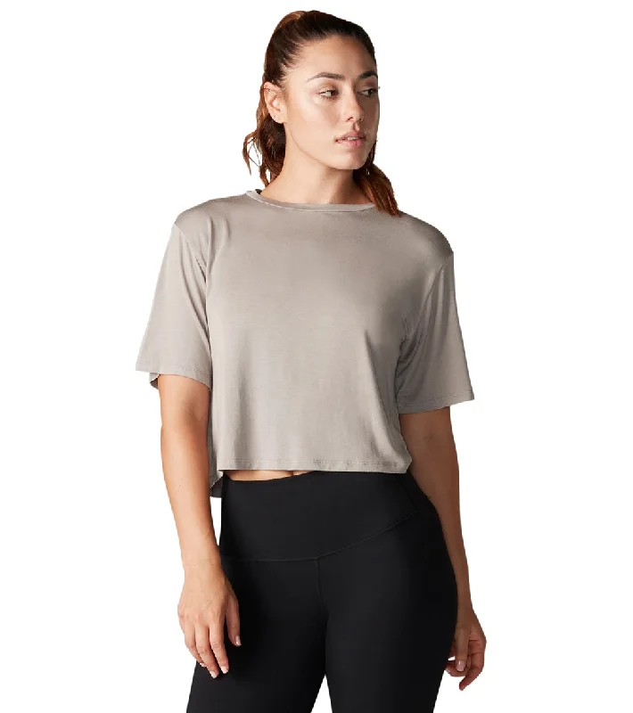 Tavi Crop Tee Flax Crazy Discounts, Hurry Up