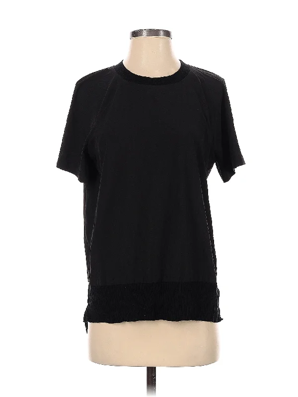 Short Sleeve Top Subtle Sophistication