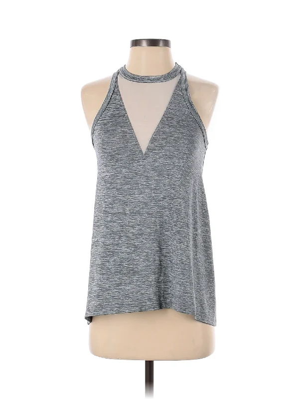 Tank Top Parisian Effortless Chic Style