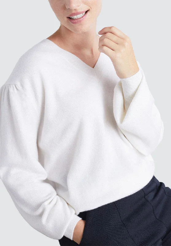 Cashmere V Neck Sweater | Snow Classic Women's Fashion