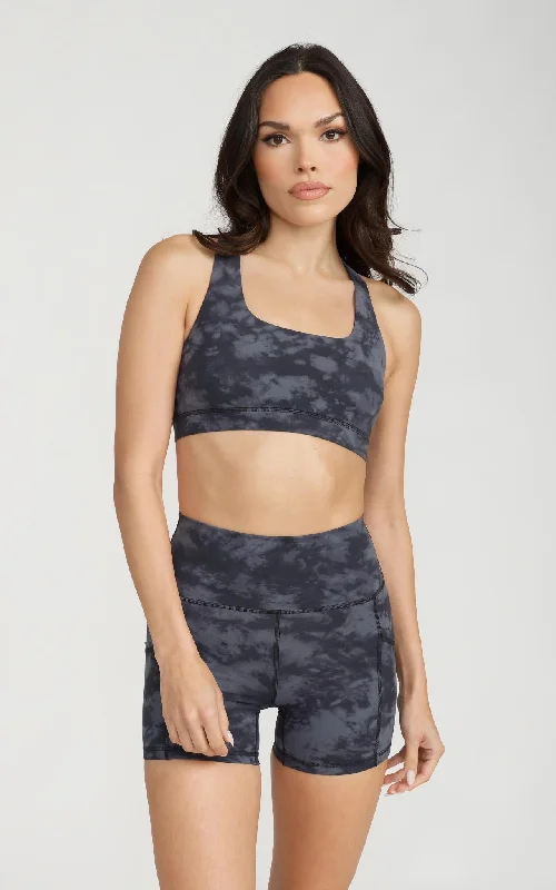 Elan Sports Bra in Tie Dye Chic Outfits