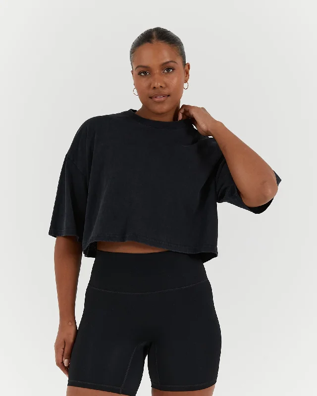 ESSENTIALS CROPPED TEE - FADED BLACK Romantic Flair