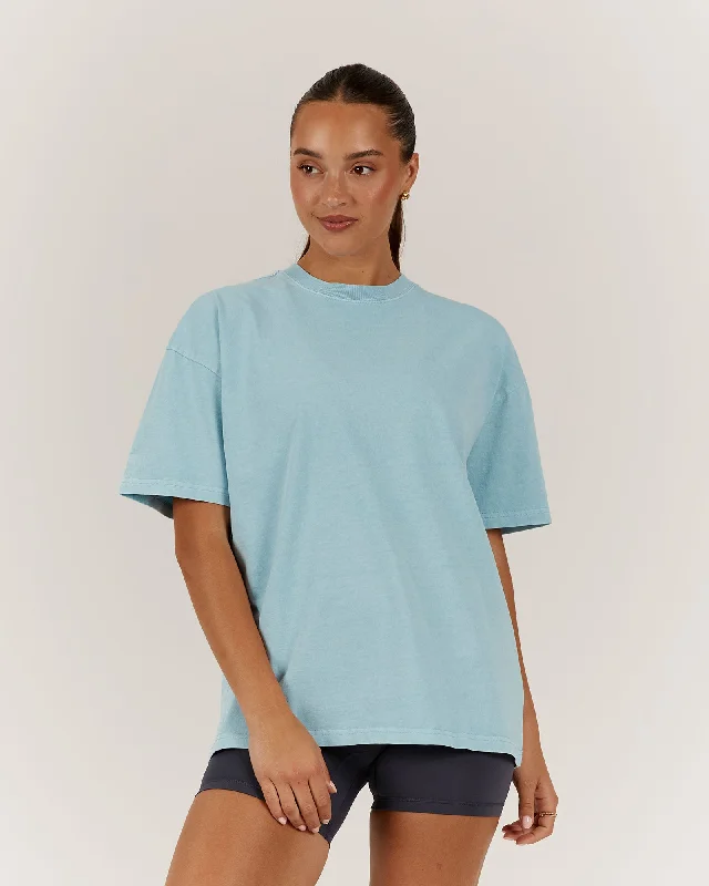 ESSENTIALS TEE - FADED BLUE Timeless Elegance Redefined