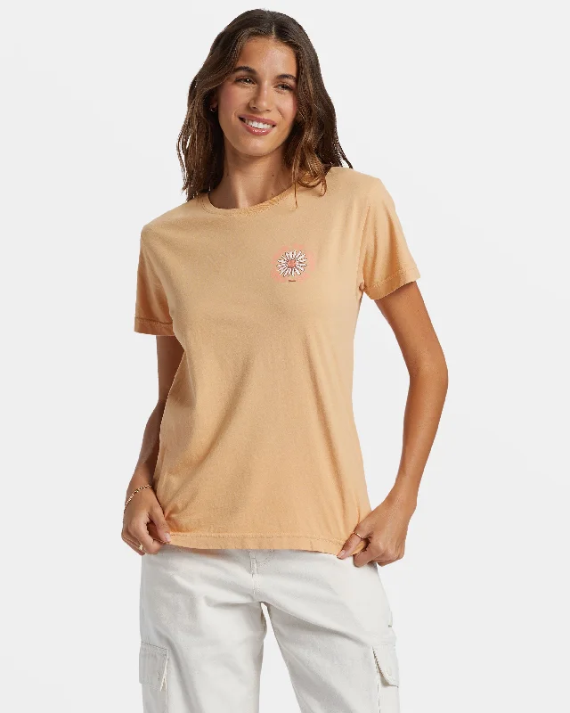 Feel Free Boyfriend T-Shirt - Porcini Father's Day Deals