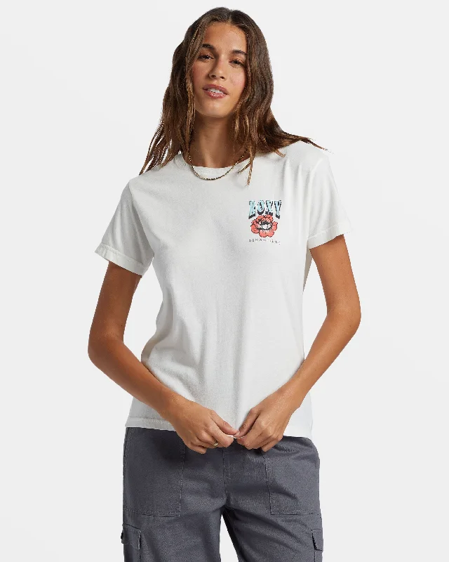 Iconic Sun Boyfriend T-Shirt - Snow White Chic Style, Always In Vogue