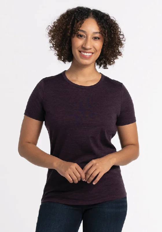 Liza Crew Neck Tee - Deep Plum Chic Outfits