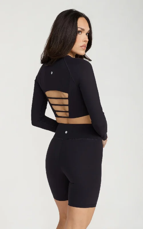 Long Sleeve Desire Crop in Black Everyday Basics