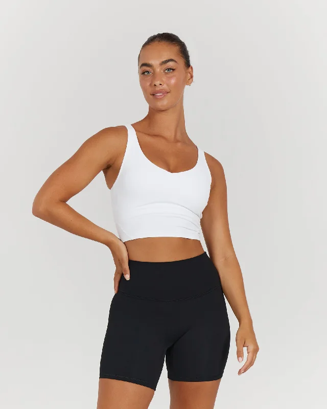 LUXE BROOKE CROP TOP - WHITE Day-To-Night Styles