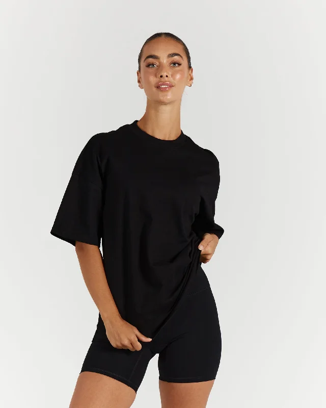 OVERSIZED TEE - BLACK Hollywood Glam Award - Show Style