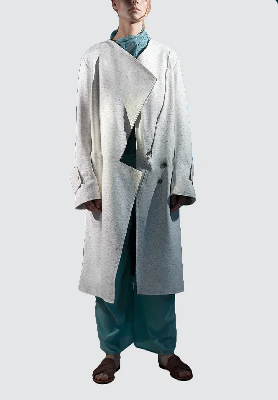 Suci Kush Trench | White Moon Rustic Countryside Charm Look