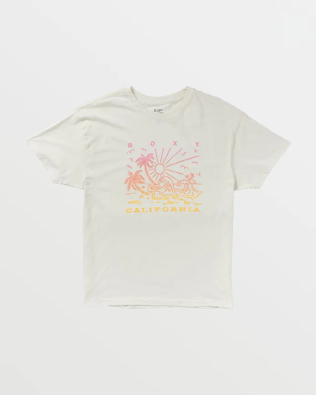 Sunny Days California Boyfriend T-Shirt - Egret Trend Alert